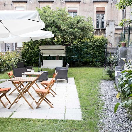 Dimora Novecento Bed & Breakfast Catania Bagian luar foto