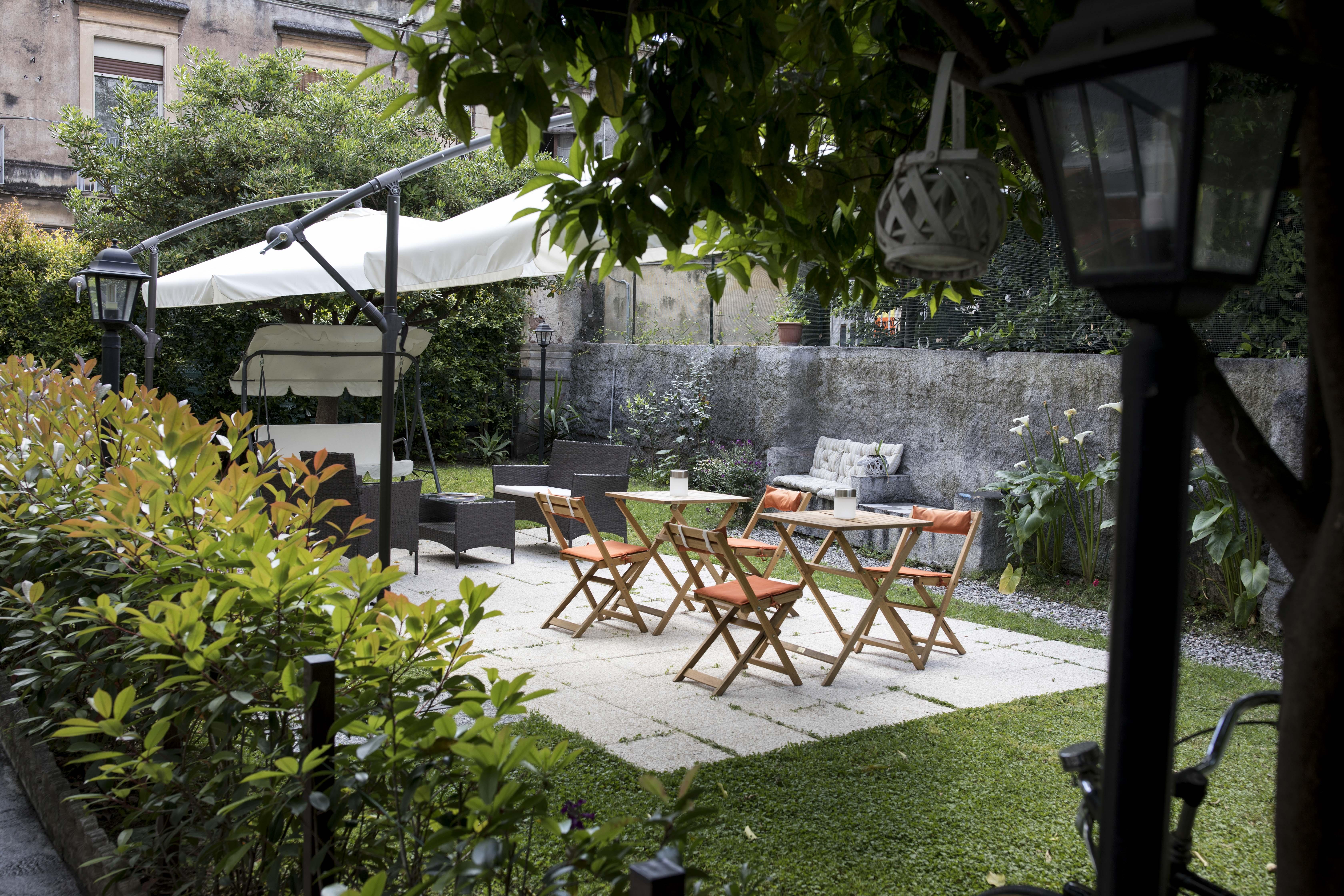 Dimora Novecento Bed & Breakfast Catania Bagian luar foto